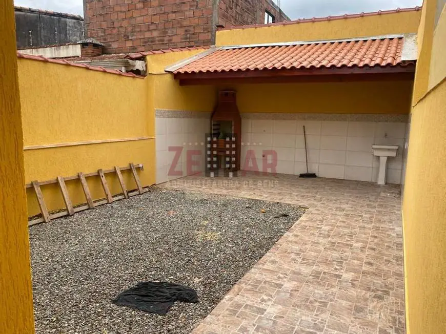 Foto 5 de Casa com 2 Quartos à venda, 75m² em Centro, Mongaguá