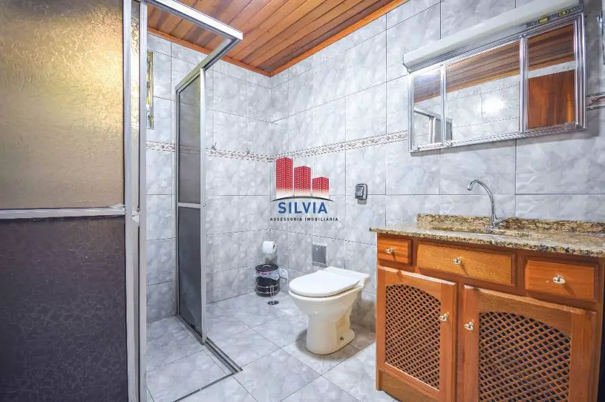 Foto 5 de Casa com 2 Quartos à venda, 130m² em Cidade Industrial, Curitiba