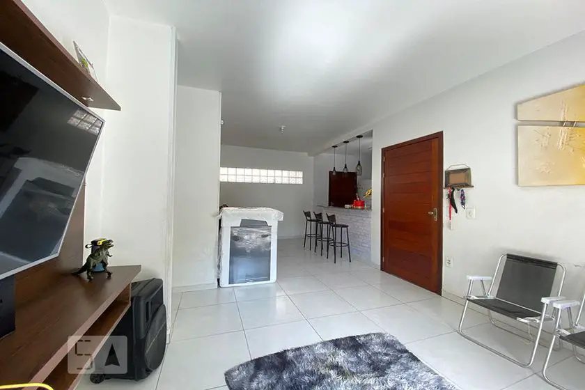 Foto 3 de Casa com 2 Quartos à venda, 442m² em Guarani, Novo Hamburgo