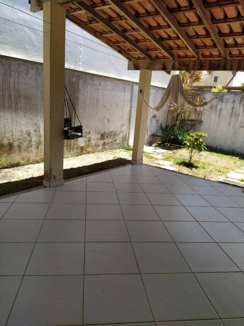 Foto 1 de Casa com 2 Quartos para alugar, 350m² em Guriri, São Mateus