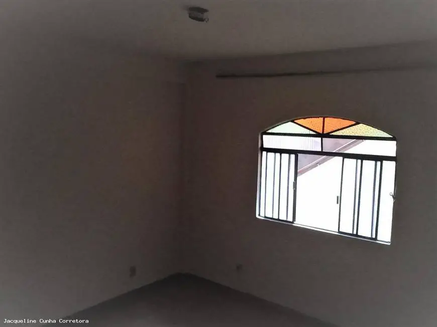 Foto 3 de Casa com 2 Quartos para alugar, 60m² em Industrial São Luiz, Contagem