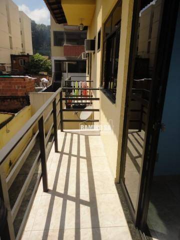 Foto 1 de Casa com 2 Quartos para alugar, 78m² em Irajá, Rio de Janeiro