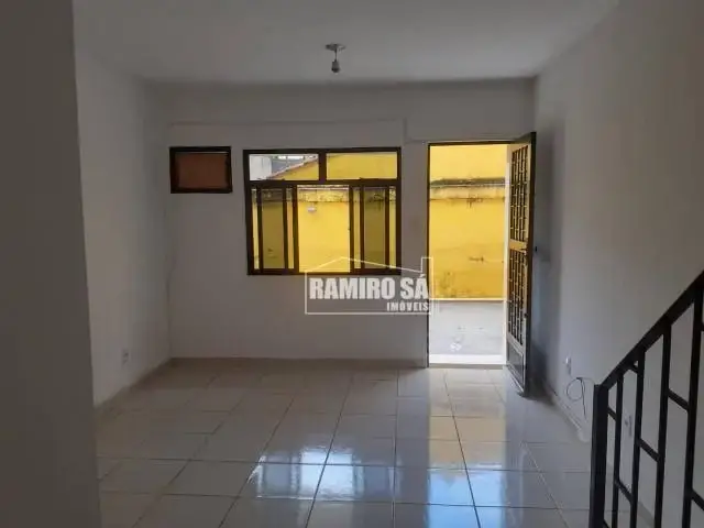 Foto 5 de Casa com 2 Quartos para alugar, 78m² em Irajá, Rio de Janeiro