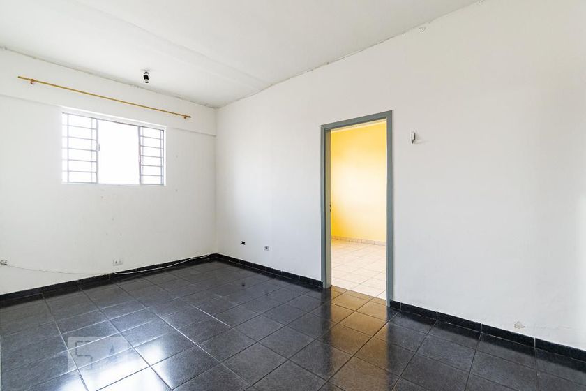 Foto 2 de Casa com 2 Quartos para alugar, 70m² em Jabaquara, São Paulo