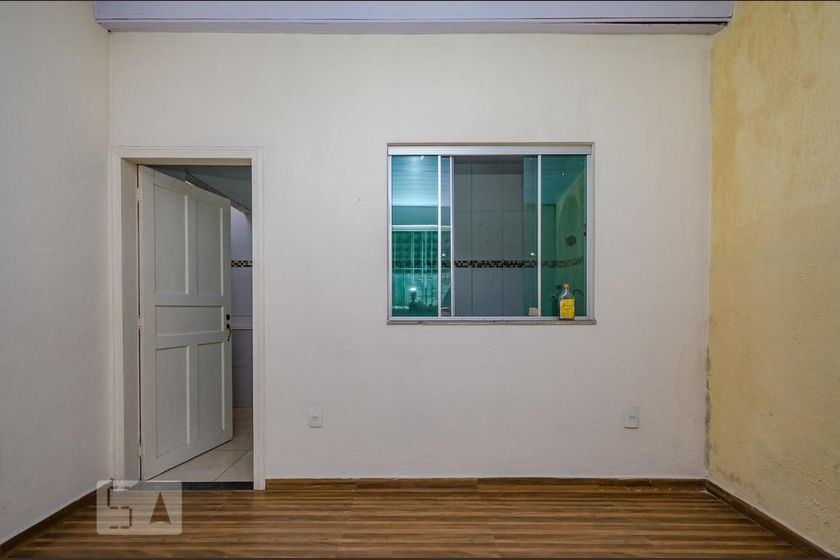 Foto 5 de Casa com 2 Quartos para alugar, 90m² em Nova Suíssa, Belo Horizonte
