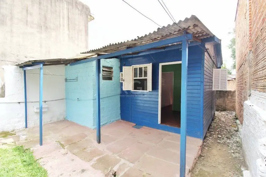Foto 1 de Casa com 2 Quartos à venda, 70m² em Partenon, Porto Alegre