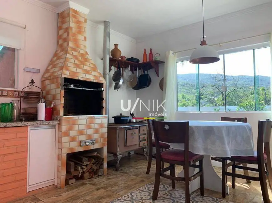 Foto 4 de Casa com 2 Quartos à venda, 250m² em Porto da Lagoa, Florianópolis