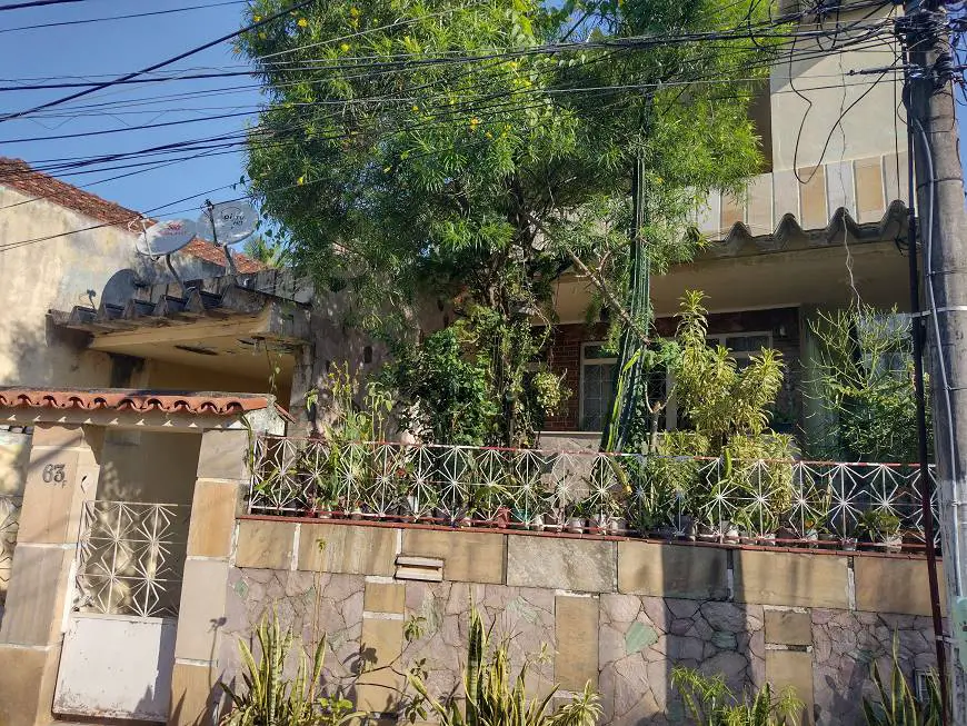 Foto 1 de Casa com 2 Quartos à venda, 160m² em Tanque, Rio de Janeiro