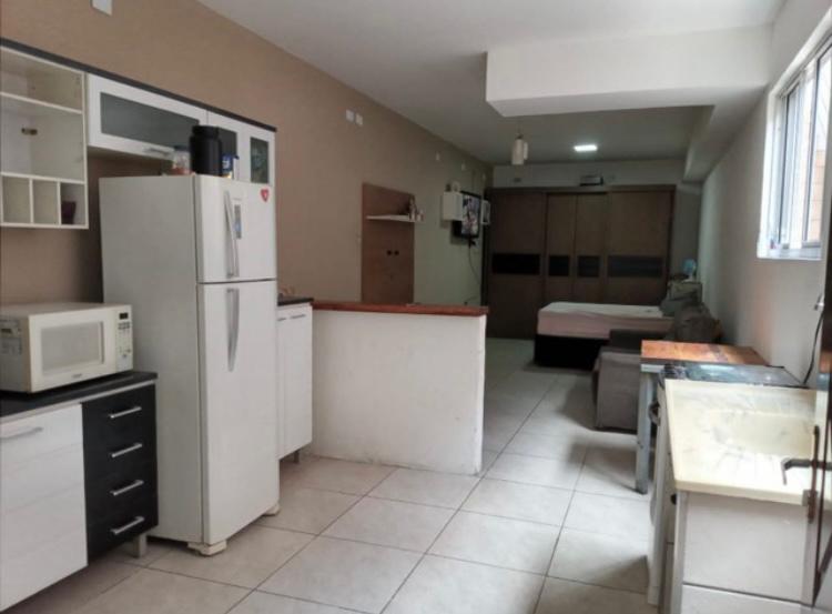 Foto 1 de Casa com 2 Quartos à venda, 131m² em Vila Bernadotti, Mogi das Cruzes
