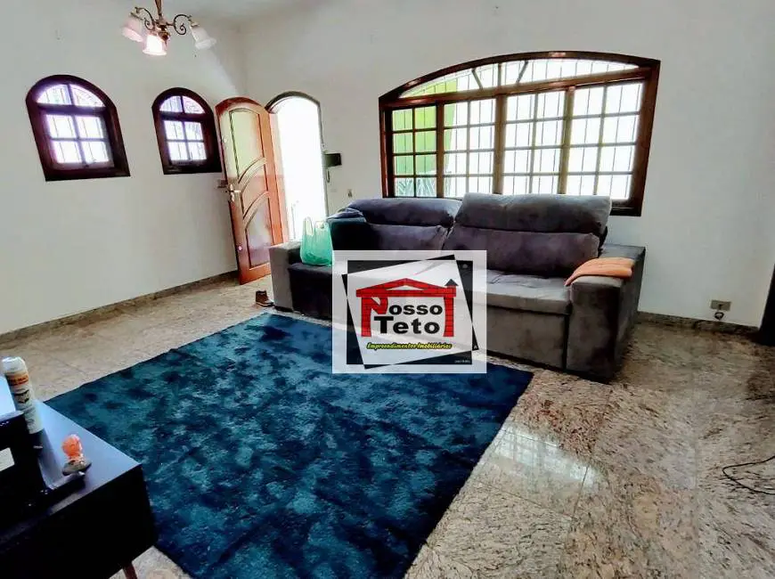 Foto 1 de Casa com 2 Quartos à venda, 160m² em Vila Guedes, São Paulo