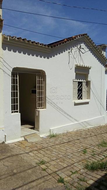 Foto 1 de Casa com 2 Quartos para alugar, 40m² em Vila Imperial, São José do Rio Preto