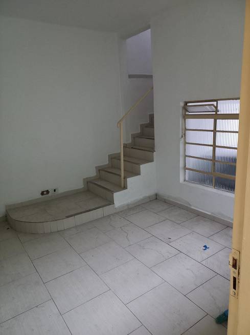 Foto 4 de Casa com 2 Quartos para alugar, 80m² em Vila São Geraldo, São Paulo