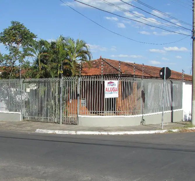 Foto 1 de Casa com 3 Quartos para alugar, 160m² em Boa Esperança, Cuiabá