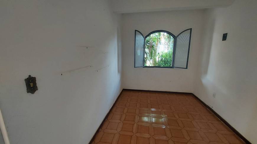 Foto 3 de Casa com 3 Quartos para alugar, 160m² em Boa Esperança, Cuiabá