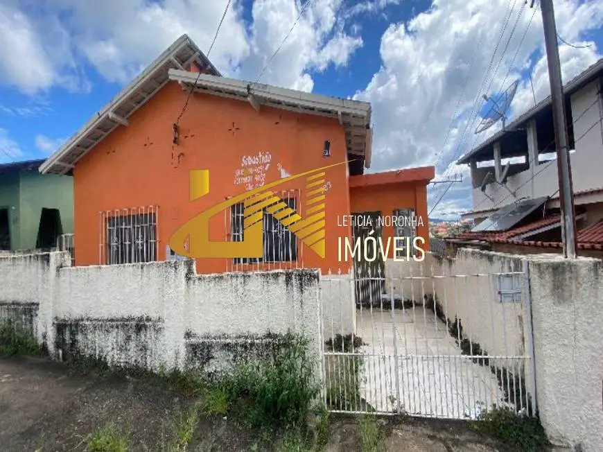 Foto 1 de Casa com 3 Quartos à venda, 105m² em Carioca, São Lourenço