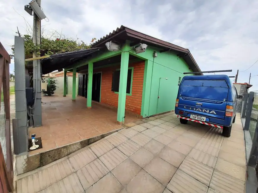 Foto 1 de Casa com 3 Quartos à venda, 100m² em Centro, Balneário Pinhal