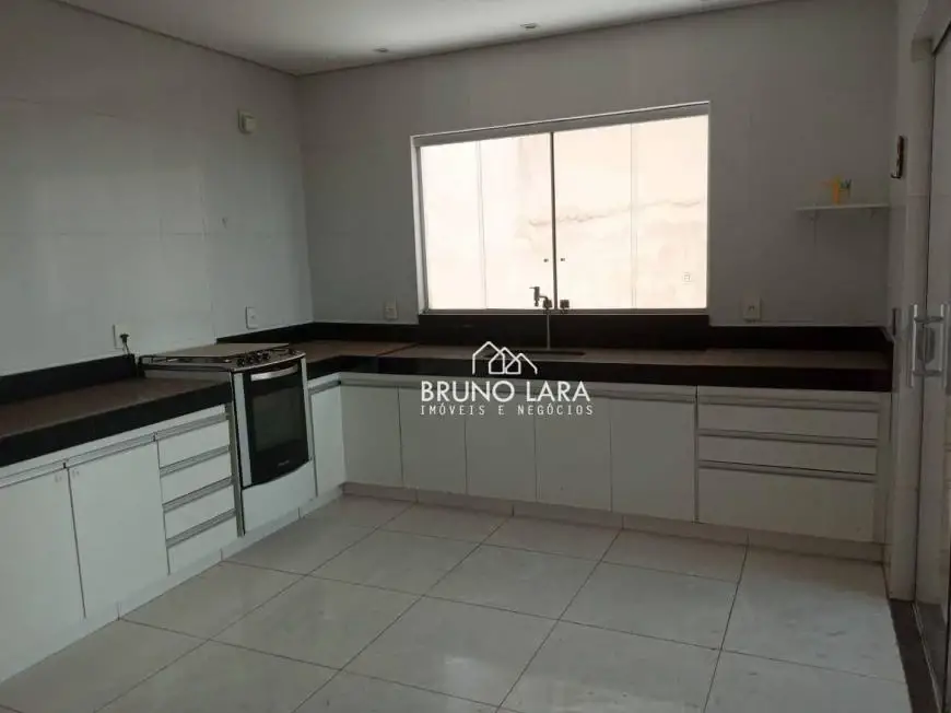Foto 3 de Casa com 3 Quartos para alugar, 170m² em Cidade Nova, Igarapé