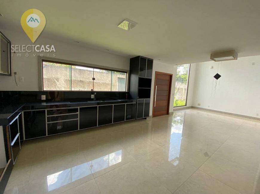 Foto 1 de Casa com 3 Quartos à venda, 220m² em Das Laranjeiras, Serra