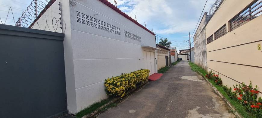 Foto 1 de Casa com 3 Quartos à venda, 190m² em Dom Giocondo, Rio Branco
