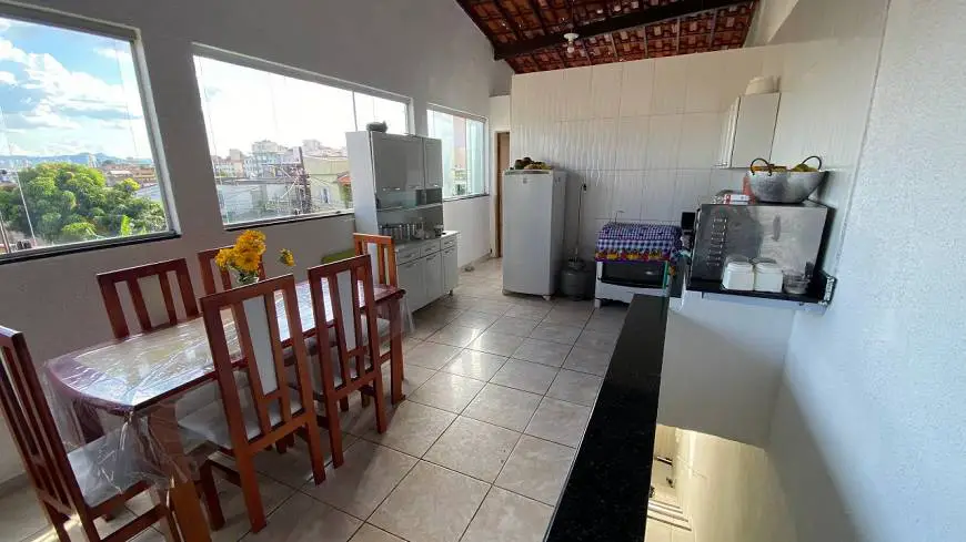 Foto 1 de Casa com 3 Quartos para alugar, 70m² em Horto Florestal, Belo Horizonte