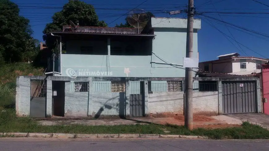 Foto 1 de Casa com 3 Quartos à venda, 160m² em Icaivera, Contagem