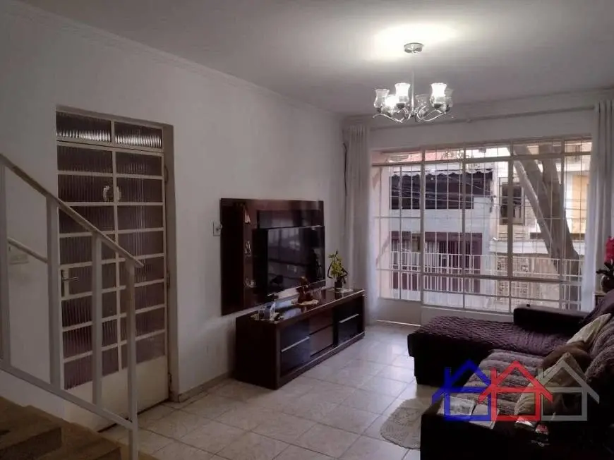 Foto 1 de Casa com 3 Quartos para alugar, 192m² em Jardim Anália Franco, São Paulo