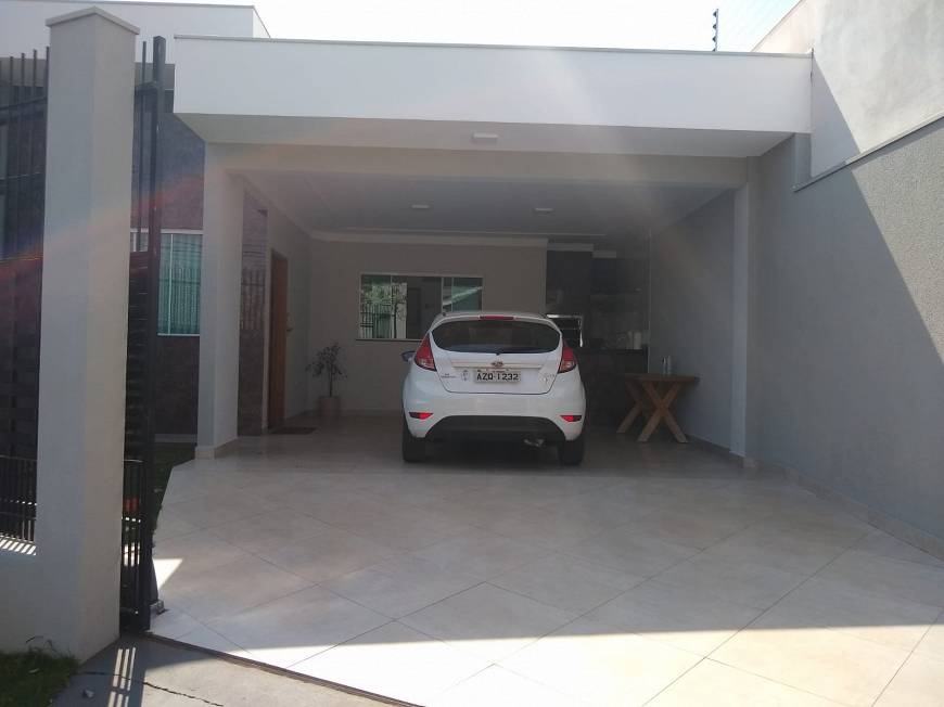 Foto 2 de Casa com 3 Quartos à venda, 102m² em Jardim Dias I, Maringá