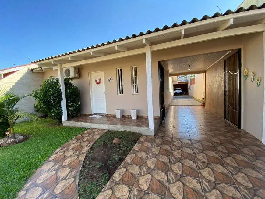 Foto 1 de Casa com 3 Quartos à venda, 300m² em Jardim do Bosque, Cachoeirinha