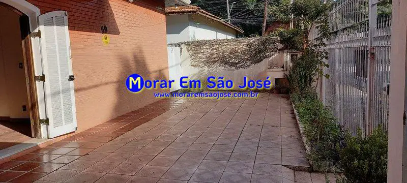 Foto 3 de Casa com 3 Quartos para alugar, 360m² em Jardim Esplanada II, São José dos Campos