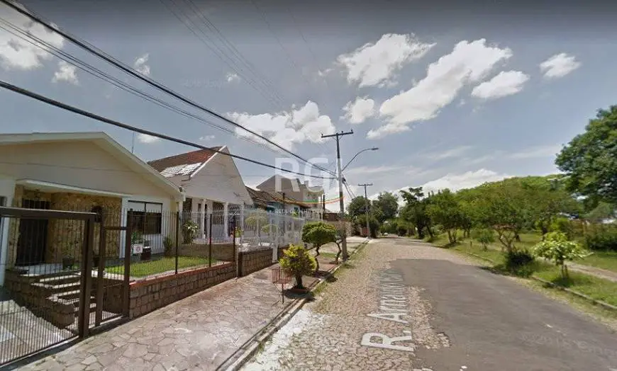 Foto 3 de Casa com 3 Quartos à venda, 147m² em Jardim Itú Sabará, Porto Alegre