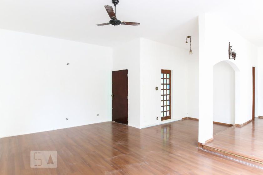 Foto 1 de Casa com 3 Quartos para alugar, 210m² em Jardim Nova América, São José dos Campos