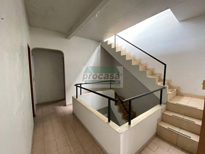 Foto 4 de Casa com 3 Quartos à venda, 250m² em Nova Esperança, Manaus