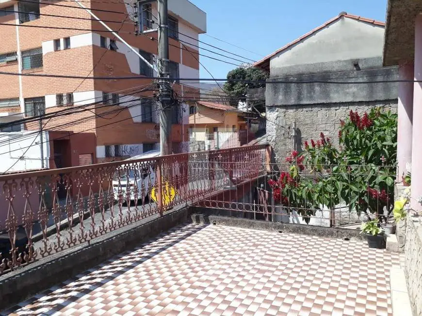 Foto 2 de Casa com 3 Quartos à venda, 203m² em Paraíso, Belo Horizonte