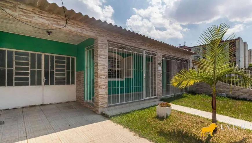 Foto 1 de Casa com 3 Quartos à venda, 73m² em Rubem Berta, Porto Alegre