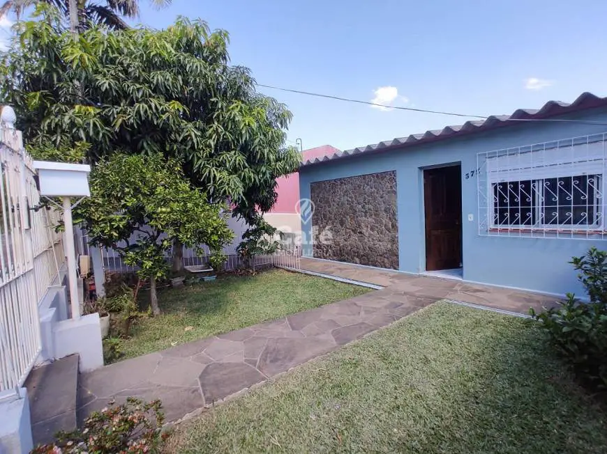 Foto 1 de Casa com 3 Quartos à venda, 74m² em São João, Santa Maria