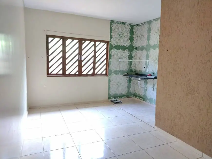 Foto 5 de Casa com 3 Quartos para alugar, 200m² em Setor Habitacional Arniqueira, Brasília