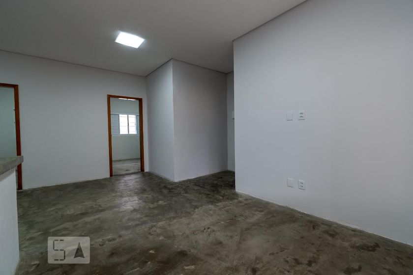 Foto 3 de Casa com 3 Quartos para alugar, 100m² em Setor Pedro Ludovico, Goiânia