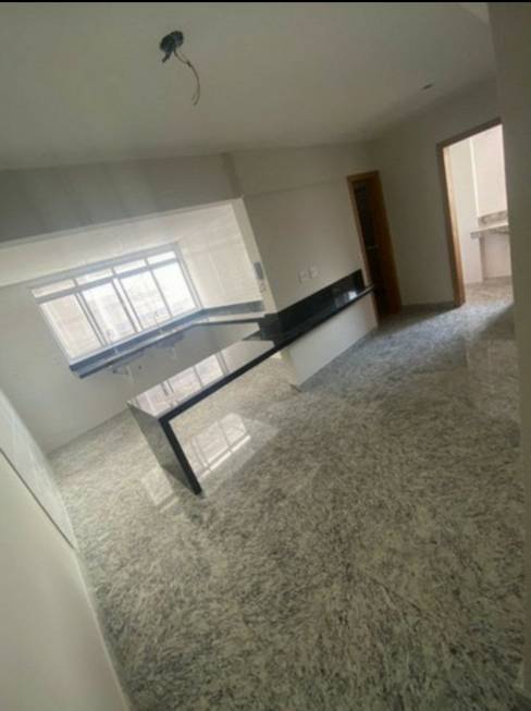 Foto 2 de Casa com 3 Quartos à venda, 140m² em Val de Caes, Belém
