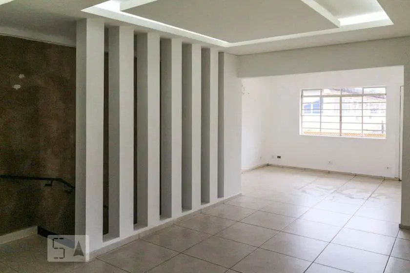Foto 1 de Casa com 3 Quartos para alugar, 132m² em Vila das Mercês, São Paulo