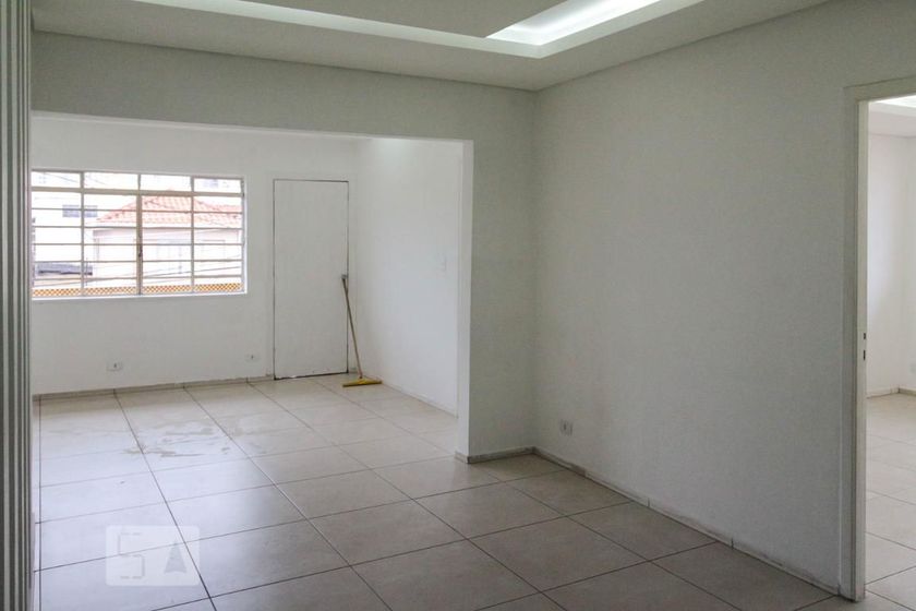 Foto 3 de Casa com 3 Quartos para alugar, 132m² em Vila das Mercês, São Paulo