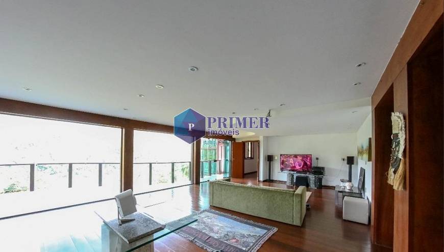 Foto 2 de Casa com 3 Quartos para alugar, 525m² em Vila del Rey, Nova Lima