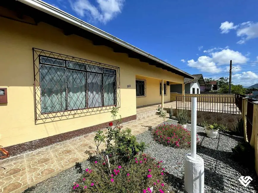 Foto 1 de Casa com 3 Quartos à venda, 178m² em Vila Lenzi, Jaraguá do Sul