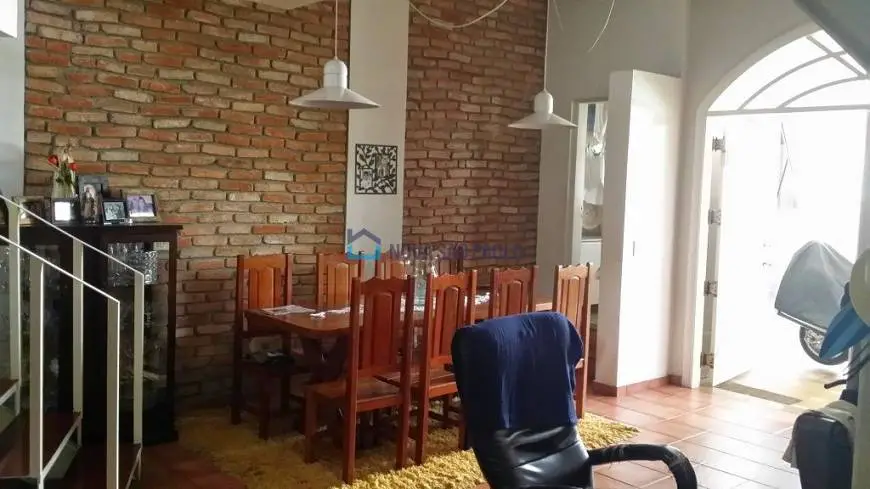 Foto 1 de Casa com 3 Quartos à venda, 350m² em Vila Moinho Velho, São Paulo