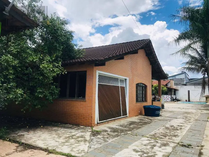 Foto 1 de Casa com 3 Quartos à venda, 300m² em Vila Suíssa, Mogi das Cruzes