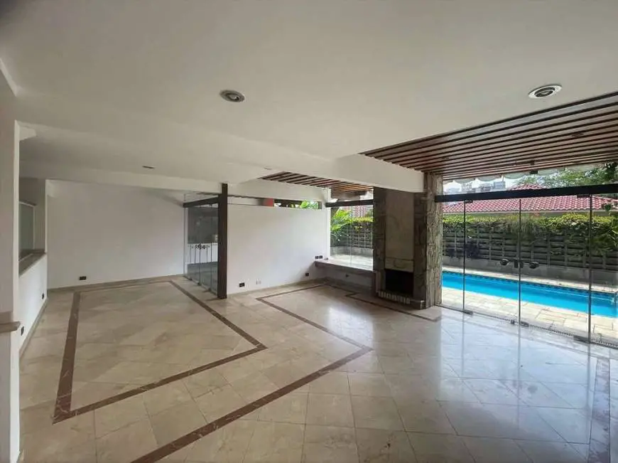 Foto 1 de Casa com 4 Quartos à venda, 277m² em Butantã, São Paulo