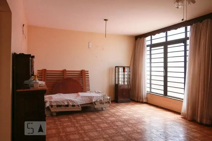 Foto 1 de Casa com 4 Quartos para alugar, 209m² em Jardim Sumare, Ribeirão Preto
