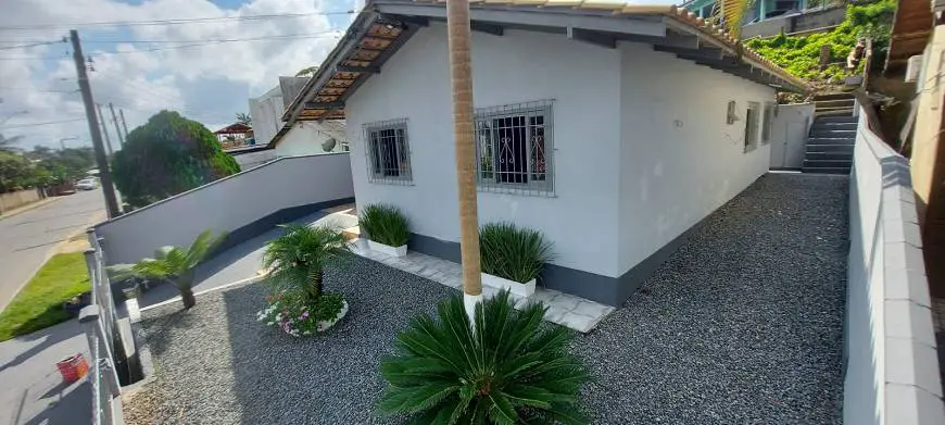Foto 4 de Casa com 4 Quartos à venda, 94m² em Jarivatuba, Joinville