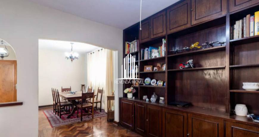 Foto 3 de Casa com 4 Quartos à venda, 300m² em Moema, São Paulo