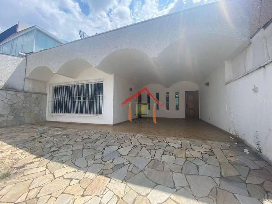Foto 1 de Casa com 4 Quartos para alugar, 180m² em Parque do Colégio, Jundiaí