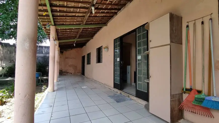 Foto 1 de Casa com 4 Quartos à venda, 104m² em Santa Lúcia, Maceió